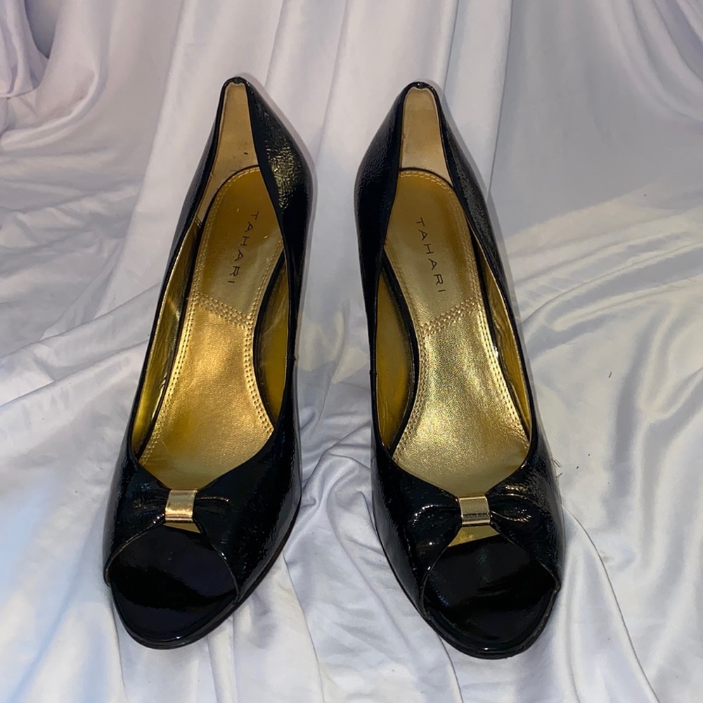 Women’s size 9.5 wedge